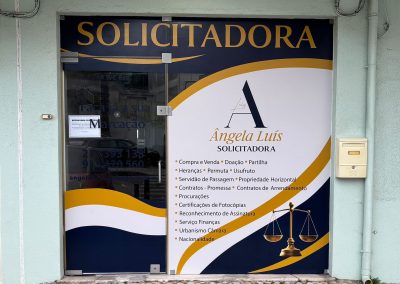 Ângela Luís Solicitadora Decoração de Montra